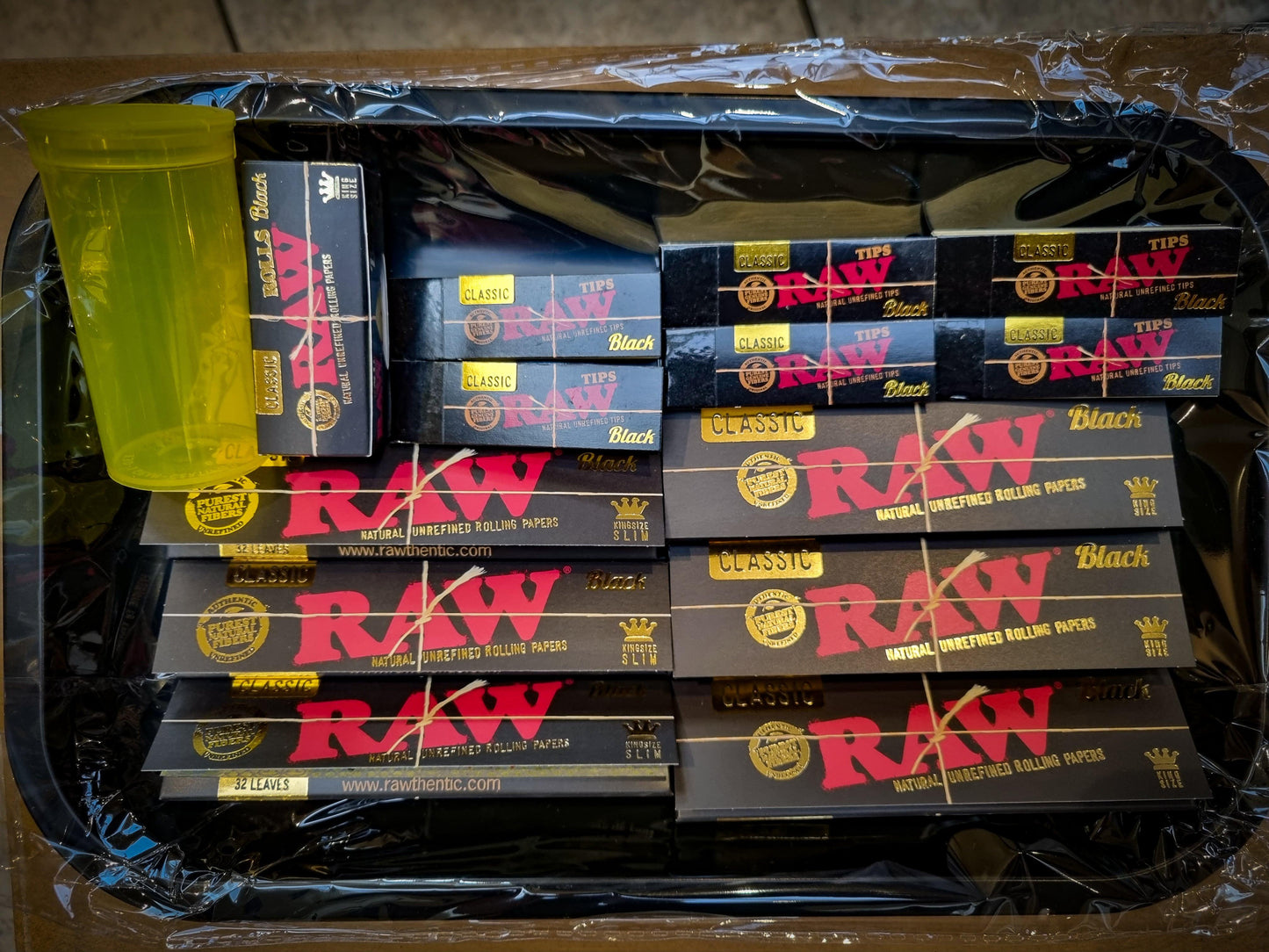 Raw Black Small Tray Deal - Pop Tops Ireland