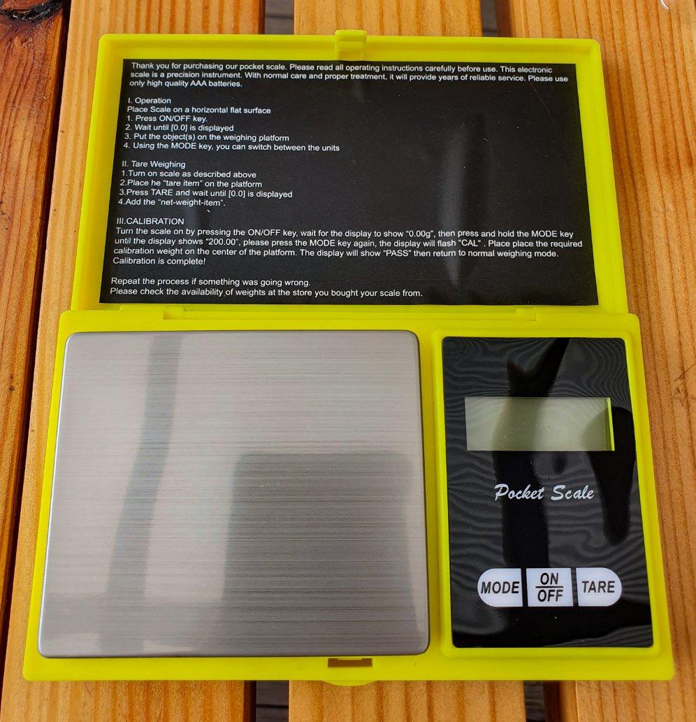 Digital Pocket Mini Weighing Scales 0.01g - 200g - Pop Tops Ireland